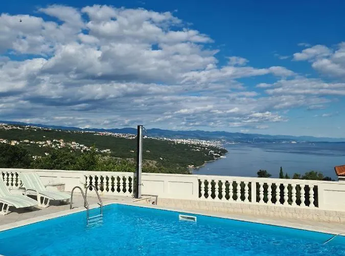 Antonio Lägenhet Opatija